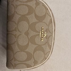 Coach make up case